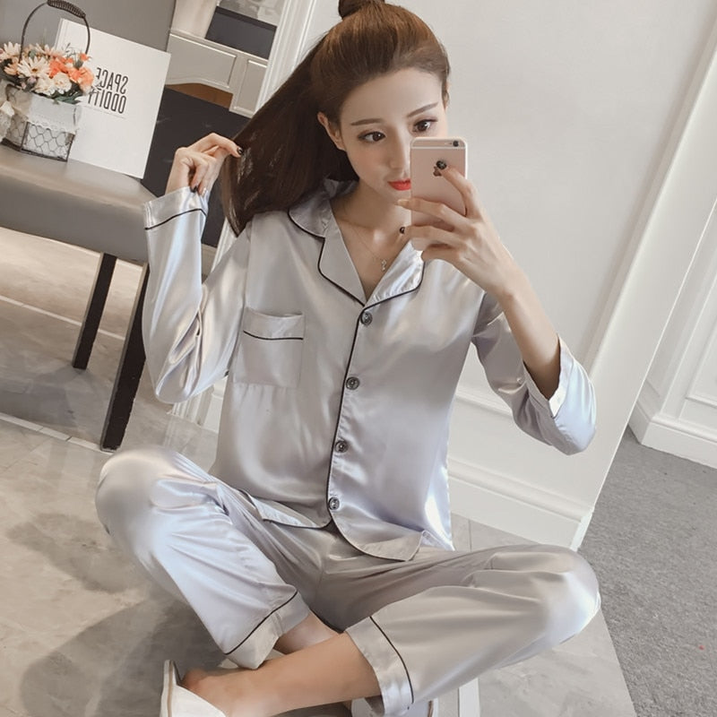 Pyjama en satin Femme